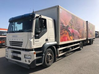 Isotermo IVECO AT440S35T/P con remolque Isotermo IVECO AT440S35T/P con remolque