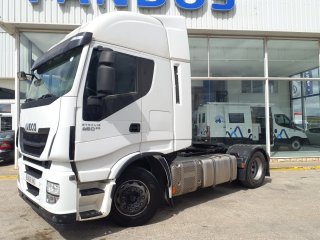 Tractor unit IVECO AS440S46TP Hi Way Tractor unit IVECO AS440S46TP Hi Way