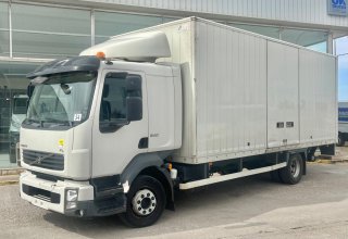 Caja cerrada Volvo FL 240 Caja cerrada Volvo FL 240