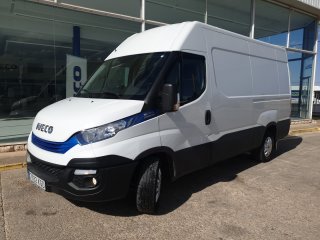 Furgón IVECO 35S16A8V 12m3 Furgón IVECO 35S16A8V 12m3
