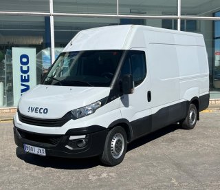 Furgón IVECO 35S15 12m3 Furgón IVECO 35S15 12m3
