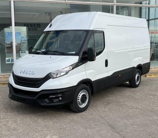 Van IVECO 35S16 12m3