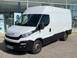 Furgón IVECO 35S15 12m3 Furgón IVECO 35S15 12m3