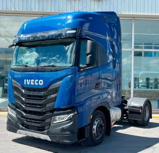 Tractor unit IVECO AS440S46T/P SWAY AUTOMATICO CON INTARDER