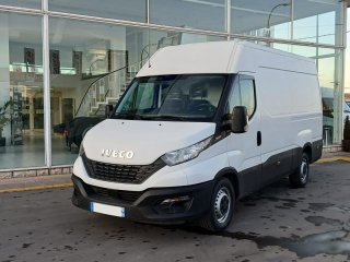Van IVECO 35S14 12m3 Van IVECO 35S14 12m3
