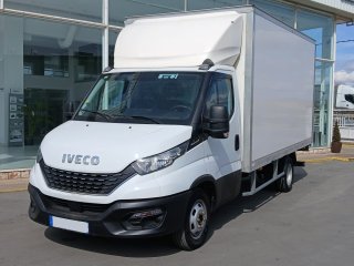 Caja cerrada con plataforma elevadora IVECO 35C16 20m3 Automática
