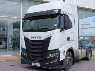 Cabeza Tractora IVECO 460 AUTOMATICO CON INTARDER Cabeza Tractora IVECO 460 AUTOMATICO CON INTARDER