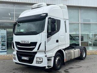 Cabeza Tractora IVECO 460 AUTOMATICO CON INTARDER Cabeza Tractora IVECO 460 AUTOMATICO CON INTARDER