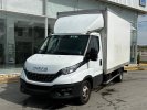 Caja cerrada con plataforma elevadora IVECO 35C16  20m3 Automática