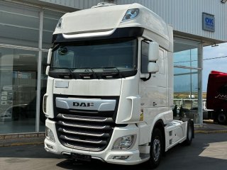 Tractor unit DAF 480 AUTOMATICA CON INTARDER Tractor unit DAF 480 AUTOMATICA CON INTARDER