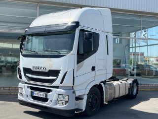 Tractor unit IVECO 480 AUTOMATICO CON INTARDER Tractor unit IVECO 480 AUTOMATICO CON INTARDER