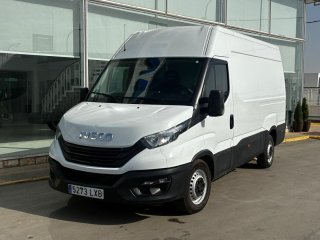 Van IVECO 35S16 12m3 Van IVECO 35S16 12m3