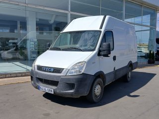 Van IVECO 35S13 V 10m3 Van IVECO 35S13 V 10m3