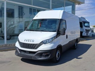 Van IVECO 35S16 12m3 Van IVECO 35S16 12m3