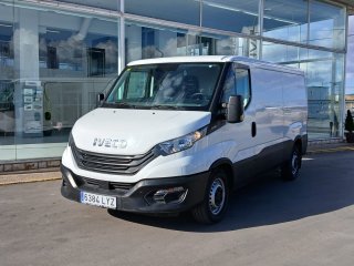 Van IVECO 35S16 V 9m3 Van IVECO 35S16 V 9m3