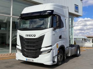 Tractor unit IVECO S-WAY 510 AUTOMATICO CON INTARDER