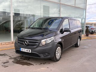 Van Mercedes Vito Tourer Pro 114 dci automática.