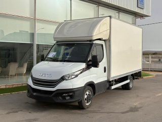 Caja cerrada con plataforma elevadora IVECO 35C16 3.0 Hi-Matic 20m3