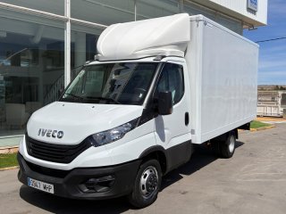 Closed box IVECO 35C16 20m3