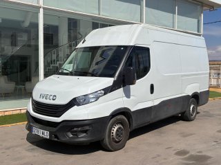 Van IVECO 35S16 V 12m3