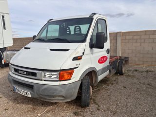 Chassis IVECO 35C13