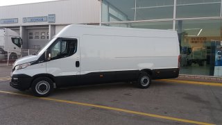 Furgón IVECO 35S15V 16m3 Furgón IVECO 35S15V 16m3