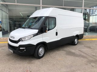 Furgón IVECO 35S13V 12m3 Furgón IVECO 35S13V 12m3
