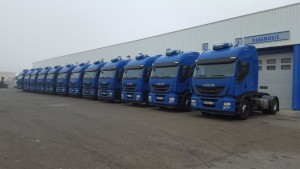 Nueva entrada en el stock:  30 Cabezas tractoras de ocasión IVECO Hi Way