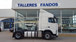 Entrega de cabeza tractora Volvo FH 13