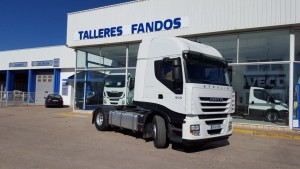 Entrega de cabeza tractora IVECO AS440S50TP para Castellón. 