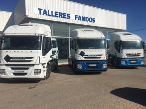 Entrega de 3 tractoras IVECO AT440S45TP para Andalucía.