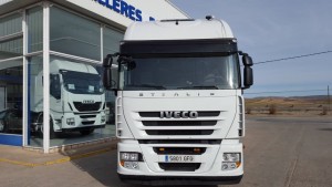 Entrega de otra cabeza tractora IVECO AS440S45TP para Rumanía.