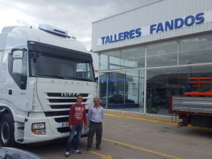 Entrega de cabeza tractora de ocasión IVECO AS440S50TP automática con intarder para nuestro amigo Miguel de Monserrat, Valencia.