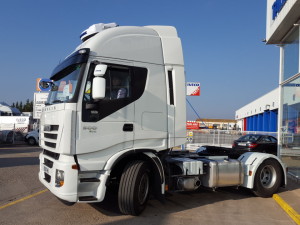 Entrega de cabeza tractora de ocasión IVECO AS440S50TP automática con intarder para nuestro amigo Miguel de Monserrat, Valencia.