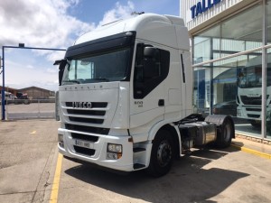 Entrega de cabeza tractora de ocasión  IVECO AS440S50TP  para Vilvestre del Pinar, Burgos.