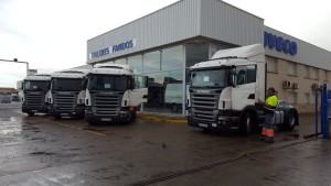 Entrega de 4 Scanias R420 para Sevilla