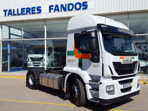 Entrega de cabeza tractora nueva IVECO AT440S46T/P para Alcorisa , Teruel.