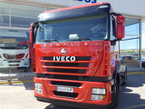 Tractora IVECO AS440S42TP automático con intarder