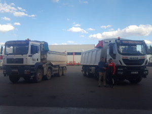 Entrega de dumper nuevo  IVECO AD410T50 8x4,   para la empresa Turolense Transportes Perez Novella, SL.