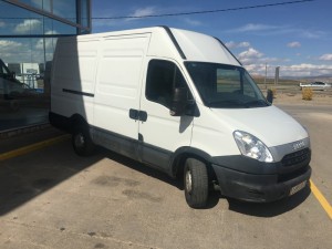 Entrega de furgón de ocasión IVECO 35S13V de 12m3 para Priego, Cuenca.