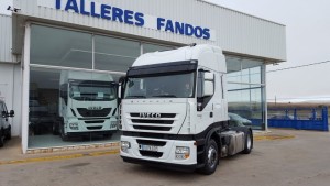 Entrega de tractora de ocasión  IVECO AS440S50TP  para Zaragoza.