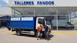 Entrega de IVECO Eurocargo de ocasión ML100E22K con caja basculante para nuestro amigo Salvatore de Italia.