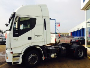 Entrega de tractora de ocasión  IVECO AS440S46TP automatica con intarder  del año 2013  para nuestros amigos de Teruel.