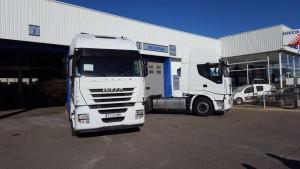 Entrega de dos tractoras IVECO AS440S46TP para Sevilla.