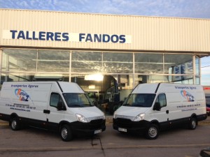 Entrega de 2 furgones IVECO 35S15V en Zaragoza