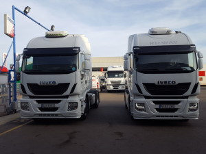 Entrega de 2 tractoras de ocasión seminuevas IVECO Hi Way, una AS440S48TP y la otra AS440S46TP.