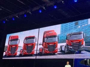 Nueva Tractora Iveco S-Way 2019