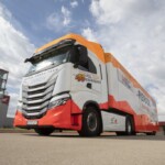 IVECO y el equipo Repsol Honda Team de MotoGP renuevan sus fuerzas.