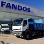 Entrega de dumper de ocasión  Renault 420.34 6×4 con caja Meiller Kipper.