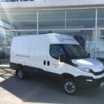 Entrega de furgón nuevo IVECO 50C15V de 12m3 para Nalico.